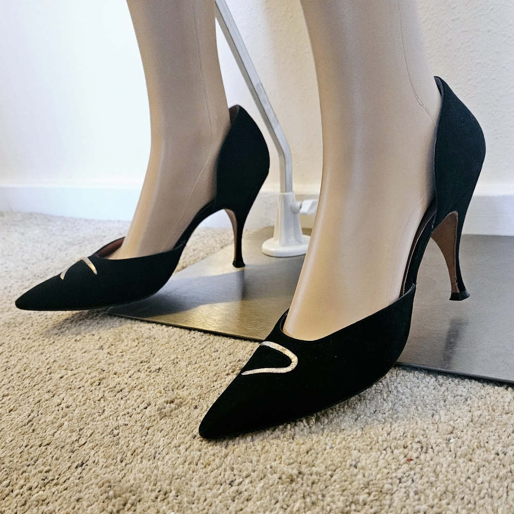 1960s Vintage DeSalle Originals Styled by 57th Chicago Black Suede Heels D'Orsay